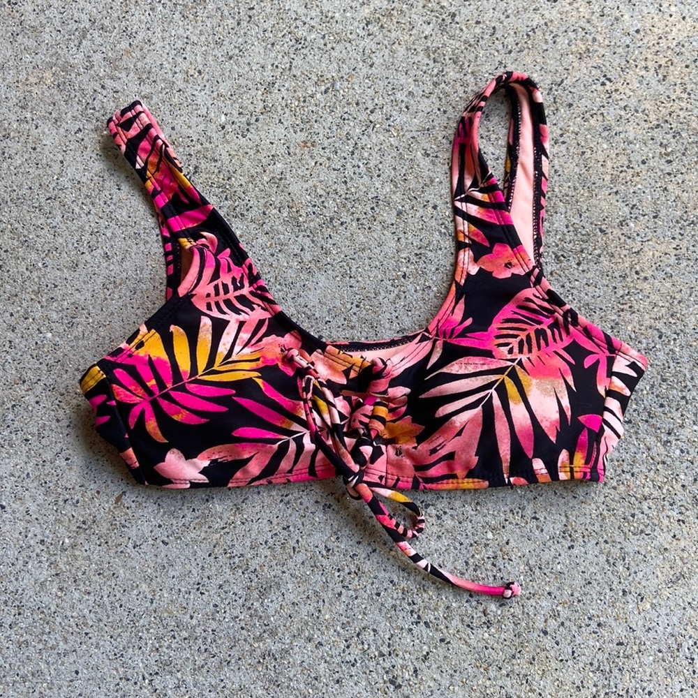 size medium bikini top